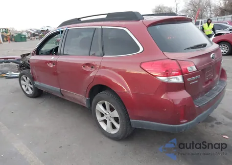 2013 Subaru Outback 2.5I Premium z USA, uszkodzony, nr VIN 4S4BRBCC9D3229339